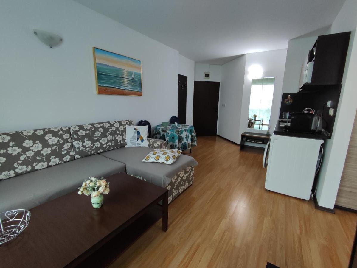 Прекрасен Апартамент С Изглед Към Морето Сарафово 1 Burgas City Eksteriør billede